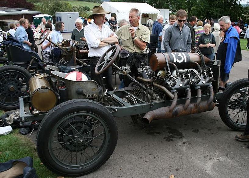 A magnificent vintage motor at Prescott gains plenty of attention. 